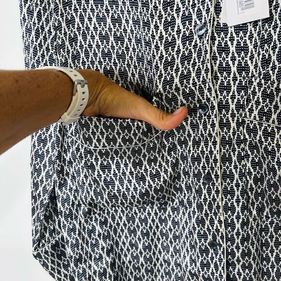 Derek Lam 10 Crosby Black White Silk Button Long-sleeve Top Pockets NWT - Picture 12 of 13